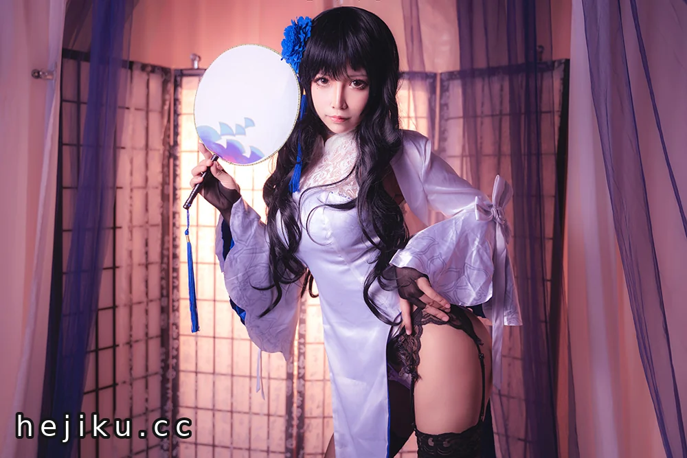 抱走莫子AA Cosplay写真合集持续更新相关页面与内容展示4