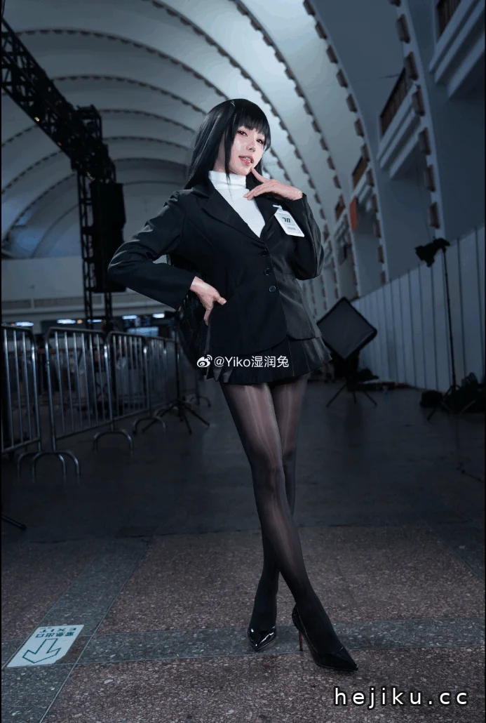 咬一口兔娘(Yiko湿润兔)cos合集赏析，真是让人心跳加速！