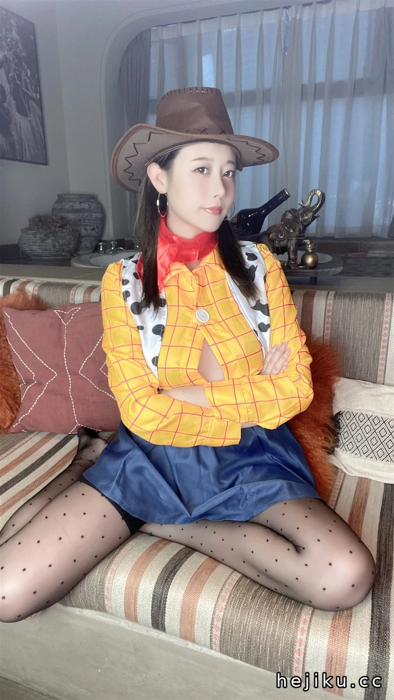 奈汐酱nice cos合集，看到没有这就叫做专业！