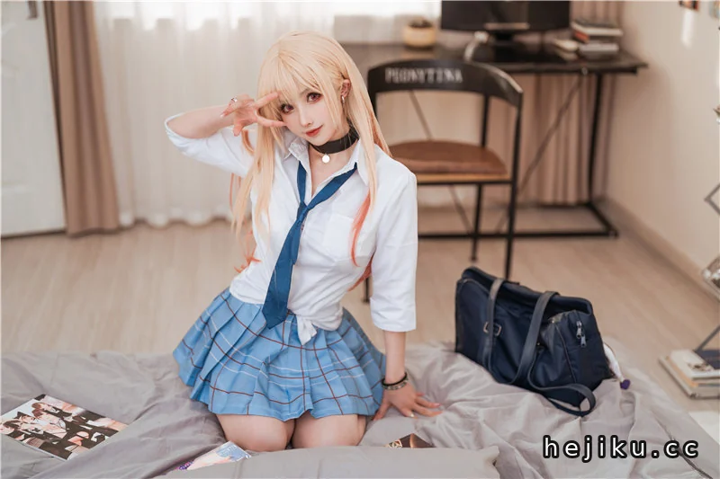 rioko凉凉子cosplay写真合集赏析，老铁们你们准备好了吗