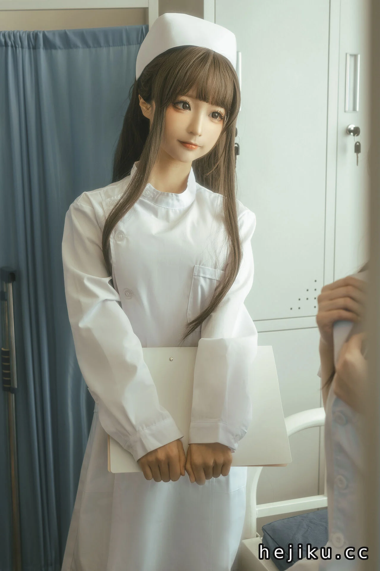 蠢沫沫下班后cosplay写真赏析，大伙可要做好心里准备啊